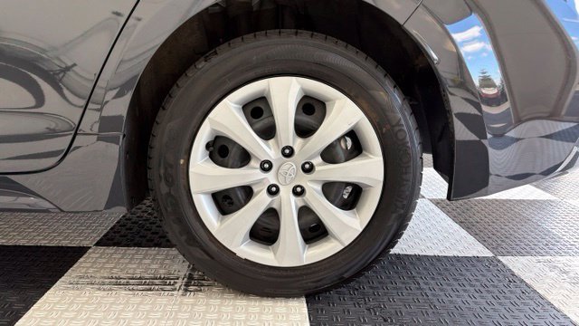 Used 2025 Toyota Corolla LE FWD image 10