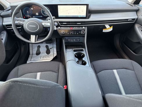 New 2025 Hyundai Sonata SEL FWD image 17