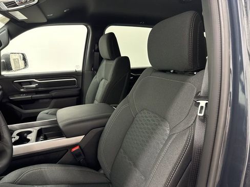 New 2026 RAM 1500 4x4 Crew Cab image 18