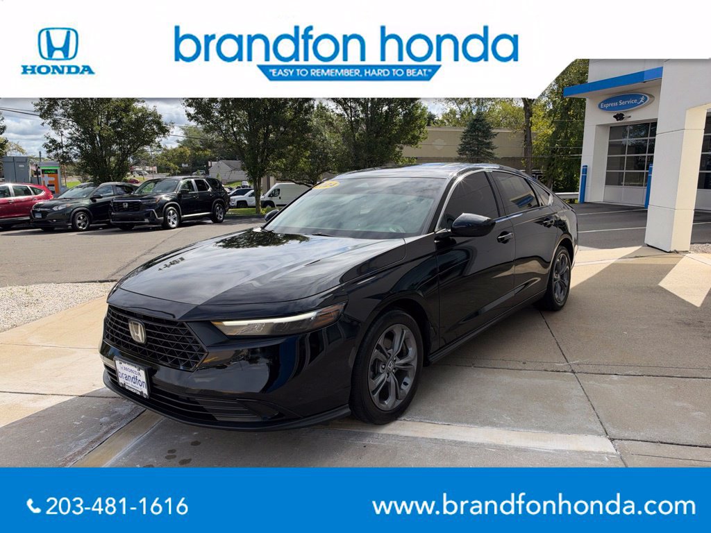 Used 2024 Honda Accord EX image 3