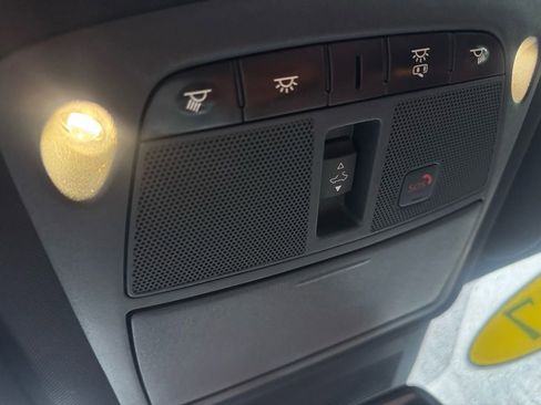 Used 2017 INFINITI Q60 Red Sport 400 image 35