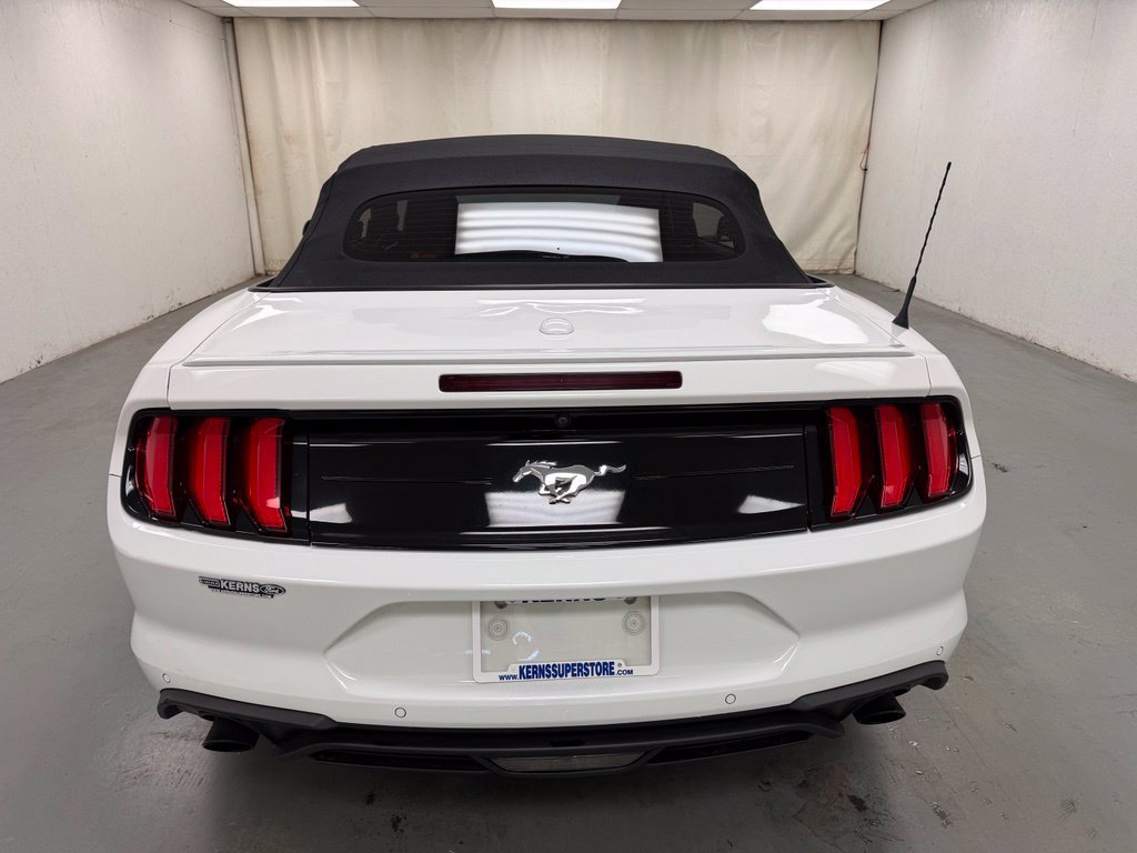 Used 2021 Ford Mustang Premium RWD image 4