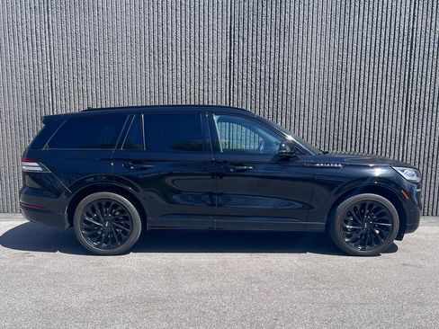 Used 2023 Lincoln Aviator Reserve w/ Jet Package AWD/4WD image 8