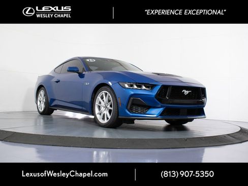 Used 2024 Ford Mustang GT Premium image 1