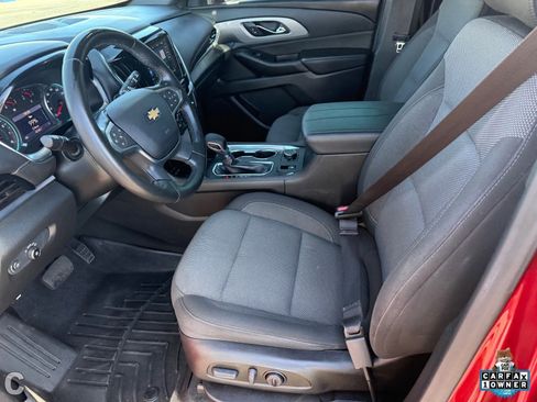 Used 2023 Chevrolet Traverse LT image 18