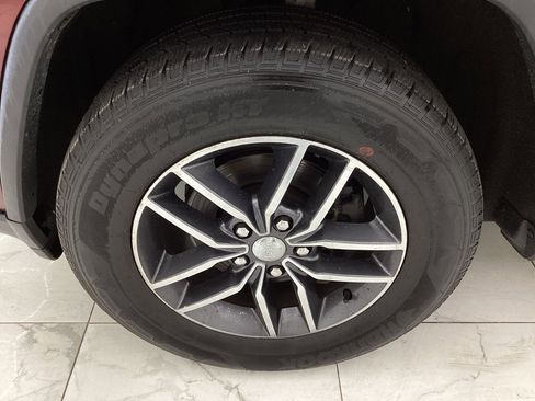Used 2018 Jeep Grand Cherokee Limited AWD/4WD image 51