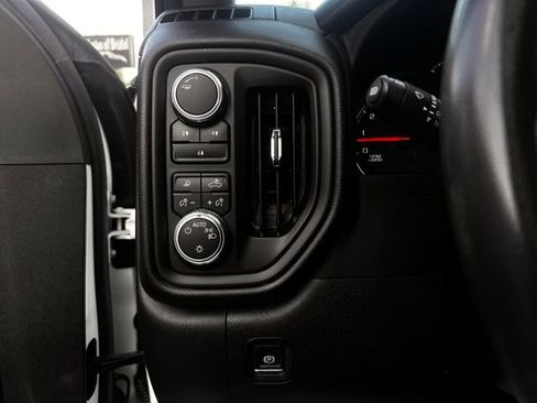 Used 2024 GMC Sierra 2500 Pro AWD/4WD image 22