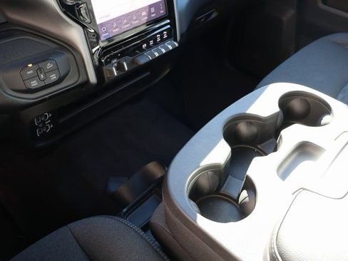 Used 2025 RAM 2500 Big Horn image 27