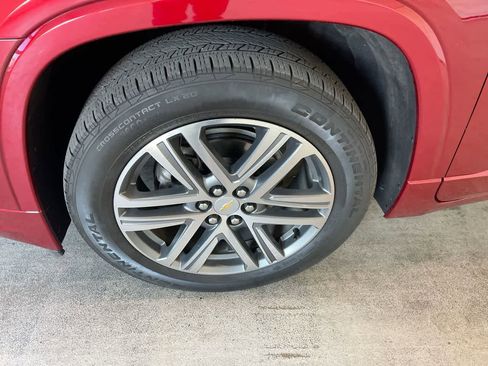 Used 2023 Chevrolet Traverse High Country w/ LPO, Floor Liner Package image 10