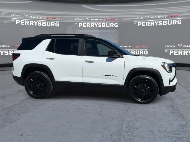 Used 2026 GMC Terrain Elevation w/ Elevation Premium Package FWD image 9