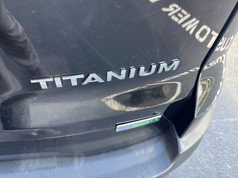 Used 2019 Ford EcoSport Titanium image 28