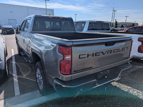 Certified 2024 Chevrolet Silverado 3500 LTZ w/ LTZ Convenience Package AWD/4WD image 7