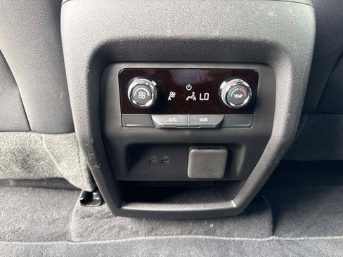 Used 2026 Chevrolet Traverse Z71 w/ Enhanced Driving Package AWD/4WD image 31
