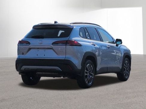 New 2026 Toyota Corolla Cross XLE image 5