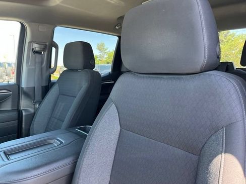 Used 2022 Chevrolet Silverado 1500 LT Trail Boss w/ Protection Package AWD/4WD image 16