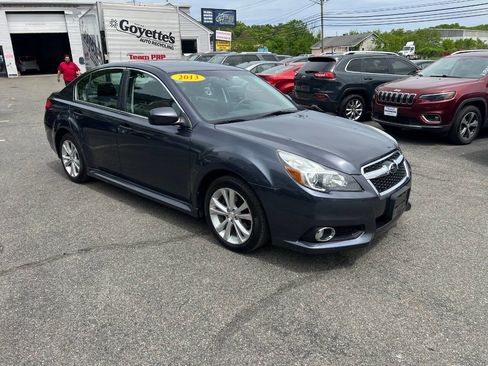 Used 2013 Subaru Legacy 2.5i Limited AWD/4WD image 2