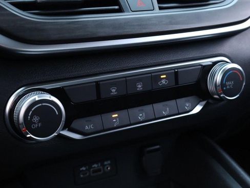 New 2025 Nissan Altima 2.5 SV image 34