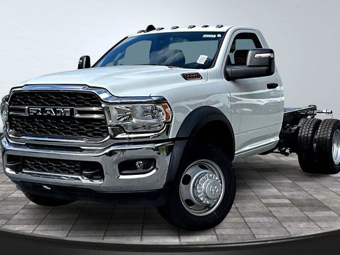 New 2024 RAM 5500 Tradesman image 2