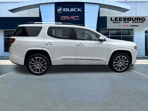 Used 2021 GMC Acadia Denali w/ Denali Technology Package FWD image 8