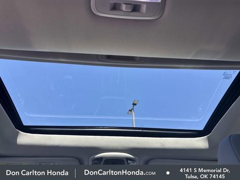 Used 2025 Subaru Outback Limited image 19