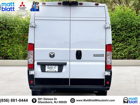 Used 2025 RAM ProMaster 2500 w/ Convenience Group image 5