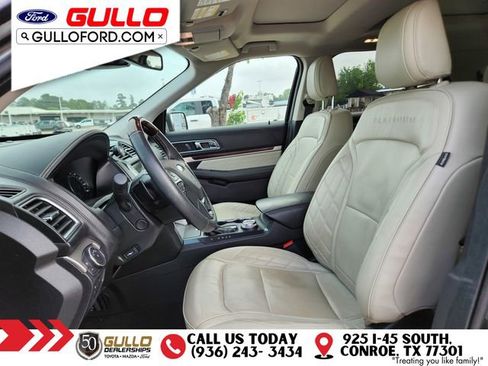 Used 2018 Ford Explorer Platinum image 21