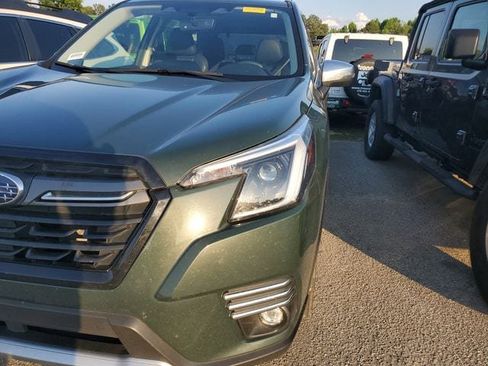 Used 2023 Subaru Forester Touring AWD/4WD image 4