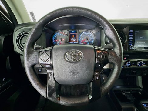Used 2022 Toyota Tacoma SR image 11