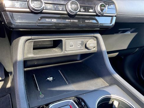 Certified 2023 Honda Pilot Elite image 27