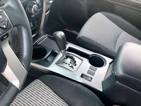 Used 2016 Toyota 4Runner SR5 RWD image 17