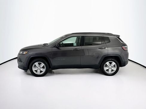 Used 2022 Jeep Compass Latitude FWD image 8