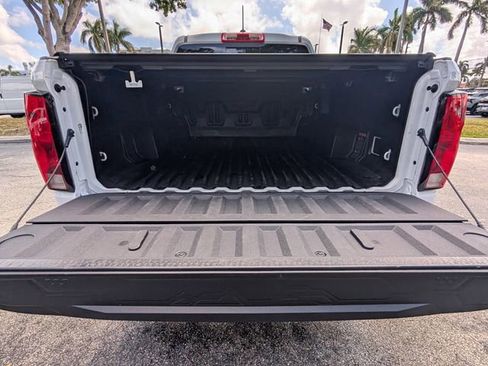Used 2023 Chevrolet Colorado LT w/ LT Convenience Package image 13