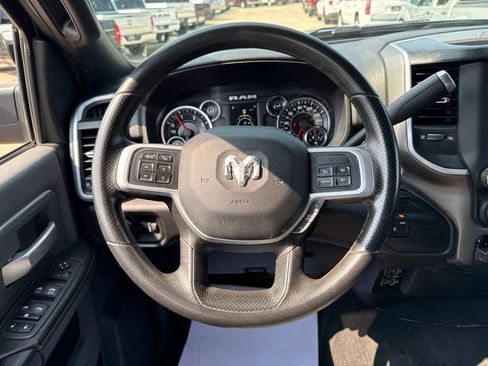 Used 2022 RAM 2500 Big Horn AWD/4WD image 26