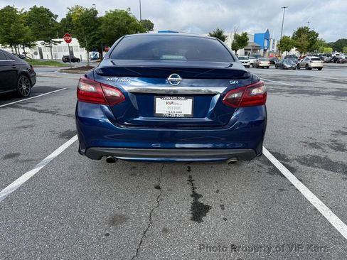 Used 2017 Nissan Altima 2.5 SR FWD image 6