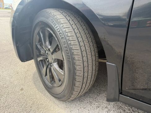 Used 2015 Honda Odyssey EX-L image 16
