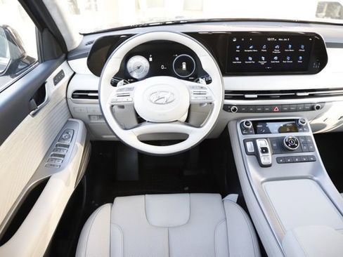 Certified 2023 Hyundai Palisade Calligraphy image 23