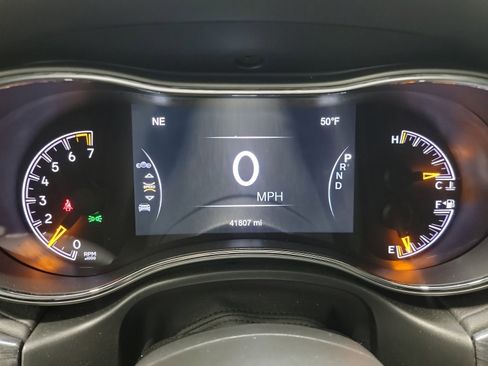 Used 2021 Jeep Grand Cherokee Overland image 18