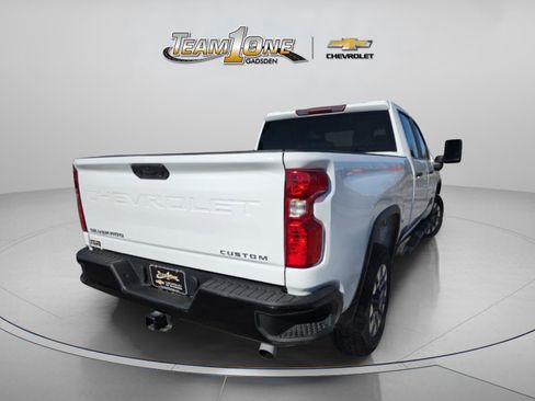 Used 2023 Chevrolet Silverado 2500 Custom w/ Custom Convenience Package image 7