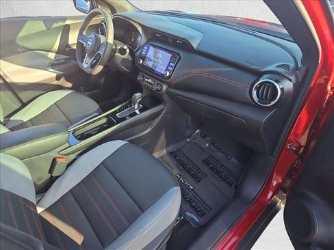 Used 2024 Nissan Kicks SR w/ SR Premium Package FWD image 20