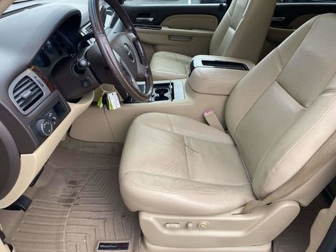 Used 2013 GMC Yukon XL Denali image 18