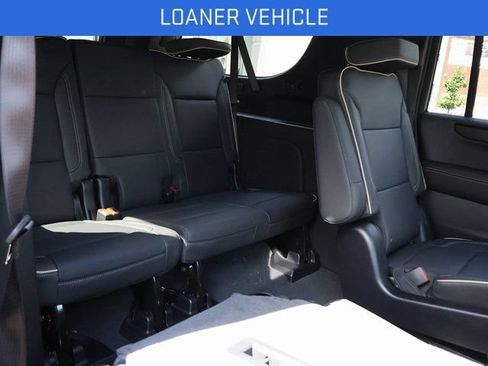 New 2026 GMC Yukon XL Elevation w/ Elevation Premium Package AWD/4WD image 13
