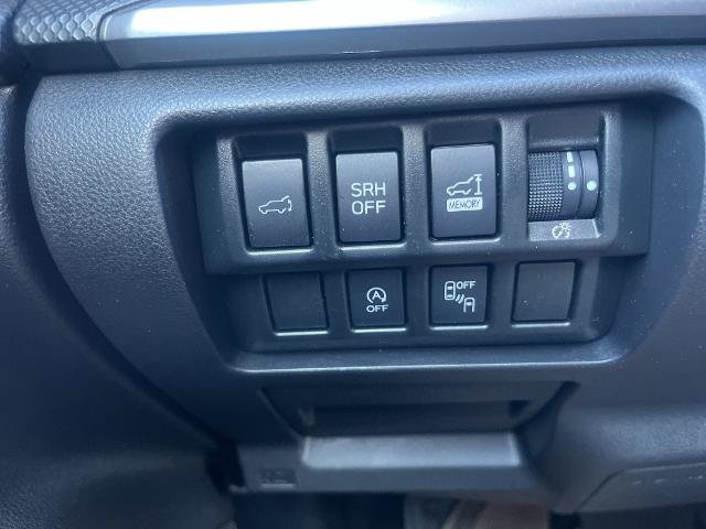 Used 2021 Subaru Forester Premium AWD/4WD image 20