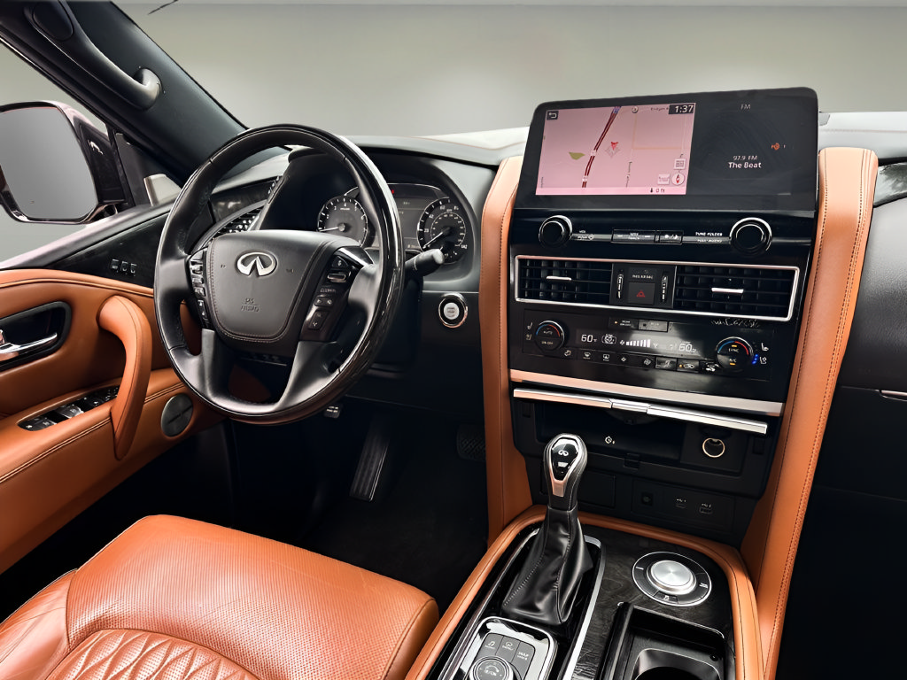 Used 2024 INFINITI QX80 Sensory w/ All-Season Package RWD image 7