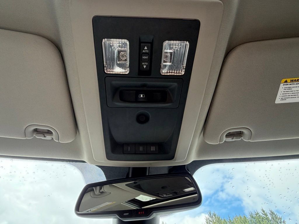 Used 2016 RAM 1500 Laramie w/ Convenience Group AWD/4WD image 24