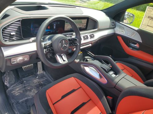 Certified 2025 Mercedes-Benz GLE 63 AMG S image 26