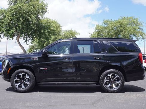 Used 2025 GMC Yukon AT4 AWD/4WD image 2
