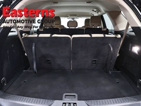 Used 2023 Ford Explorer 4WD image 9