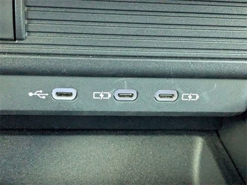 Used 2024 Toyota Land Cruiser image 27