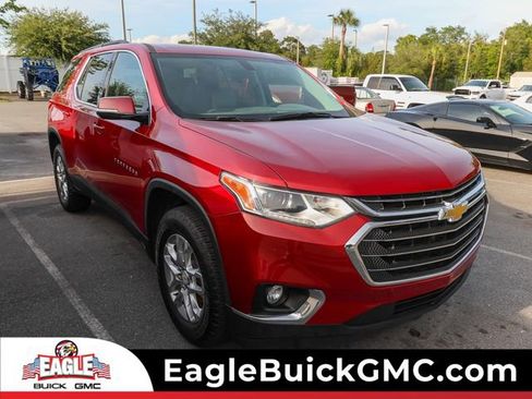 Used 2019 Chevrolet Traverse LT FWD image 1