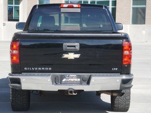 Used 2014 Chevrolet Silverado 1500 LTZ Z71 w/ LTZ Plus Package AWD/4WD image 10